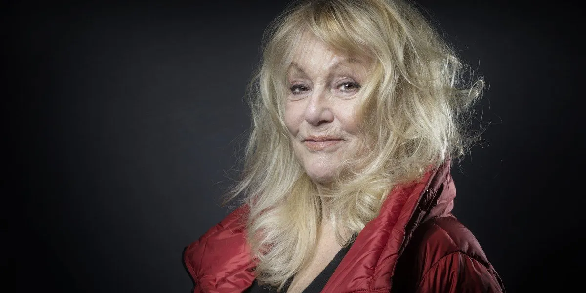 french actress mylene demongeot poses during a photo session in boulogne-billancourt, outside paris, on december 5, 2016 (photo by joel saget   afp)