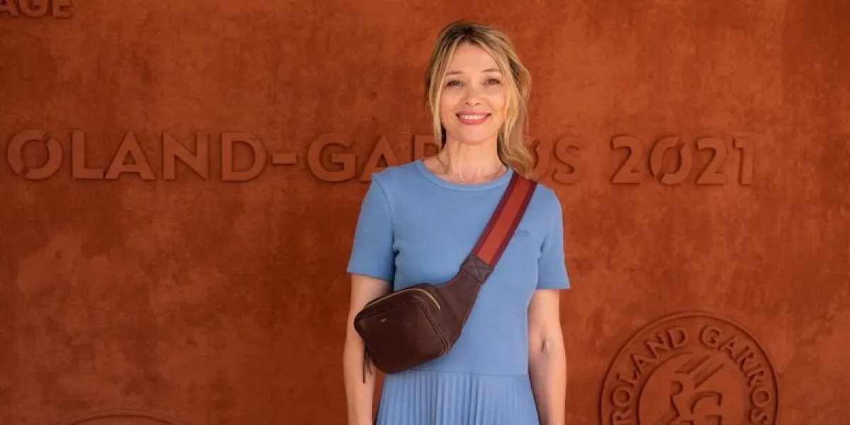 anne marivin attends the 2021 french open at roland garros on june 13, 2021 in paris, france photo by laurent zabulon abacapresscom <motcle99> banane (sac) belt packfanny pack < motcle99> , 768879 003 paris france