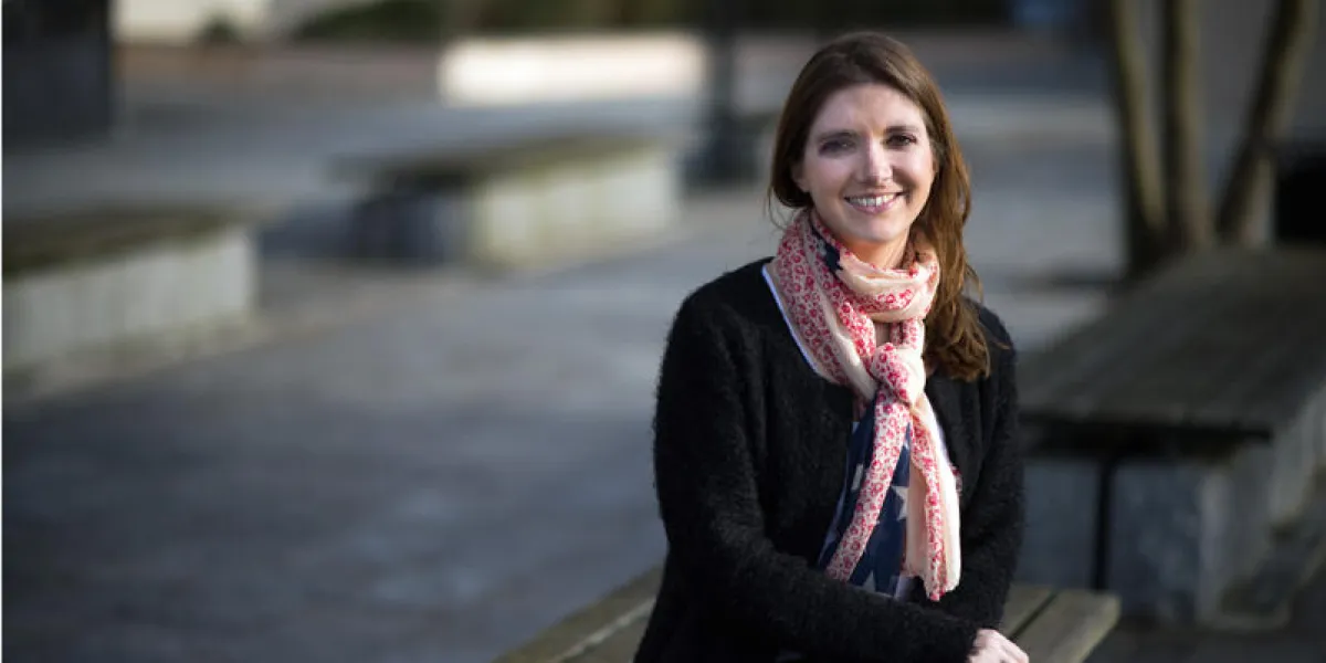 aurore berge, candidate à la présidentielle française pour les élections municipales de 2014, pose à magny-les-hameaux le 18 janvier 2014 afp photo martin bureau afp photo martin bureau