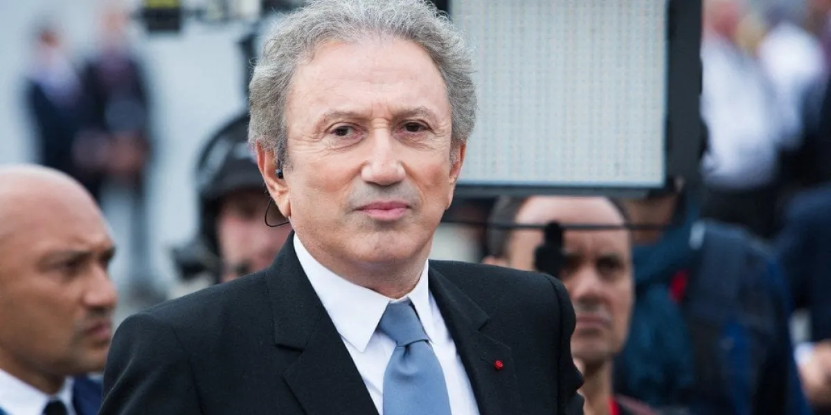 michel drucker at the end of the annual bastille day military parade down the champs-elysees avenue in paris on july 14, 2019 photo by raphaël lafargue abacapresscom , 691816 118 paris france