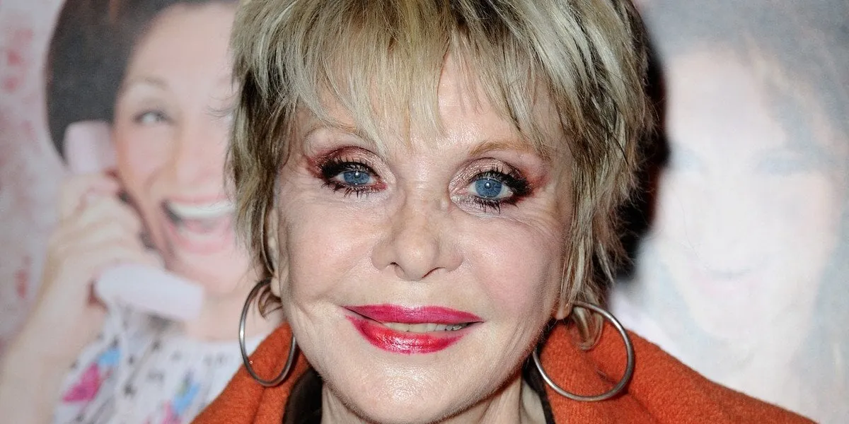 sophie darel assiste a la generale de la piece 'coiffure et confidences' au theatre michel a paris, france le 04 fevrier 2016 photo by aurore marechal abacapresscom , 533232 071 paris france