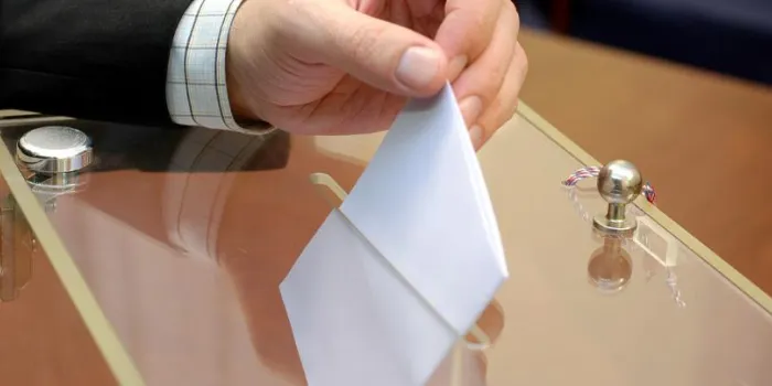 france politique économie travail social tourisme culture