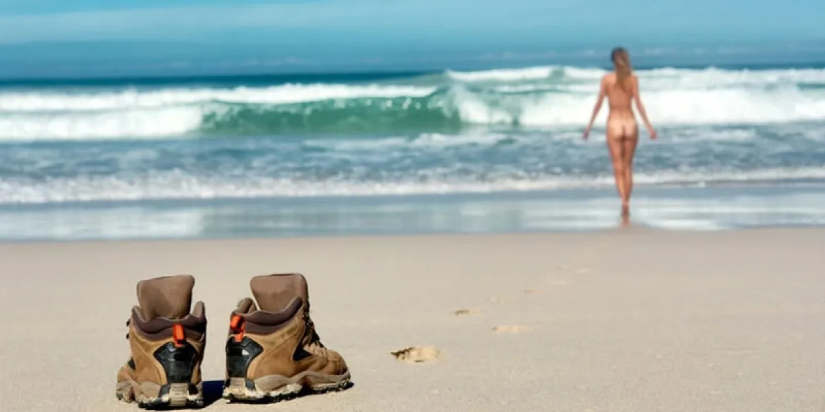 au revoir vêtements, salut mer