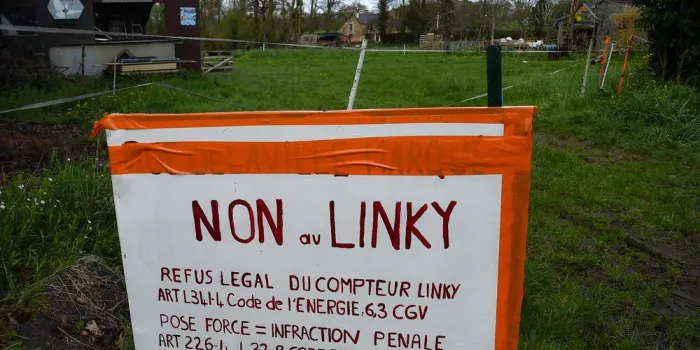 france electricity power meter linky