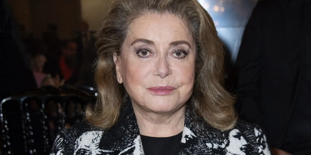 catherine deneuve attending the louis vuitton show as part of paris fashion week womenswear spring summer 2022 in paris, france on october 05, 2021 photo by aurore marechal abacapresscom , 783402 022 paris france
