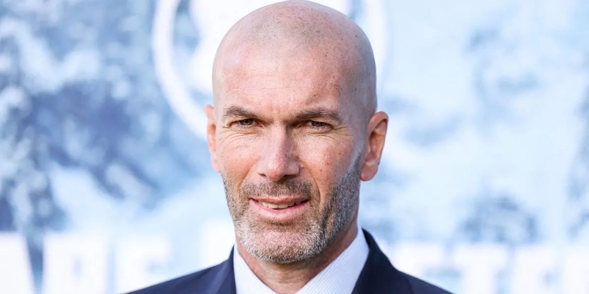 zinedine zidane (zizou) arrive à la montblanc meisterstuck 100th anniversary gallery qui se tient à paramour estate le 1er mai 2024 à silver lake, los angeles, californie, États-unis photo by xavier collin image press agency abacapresscom