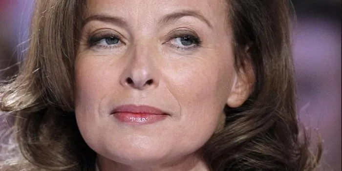 france président politique médias