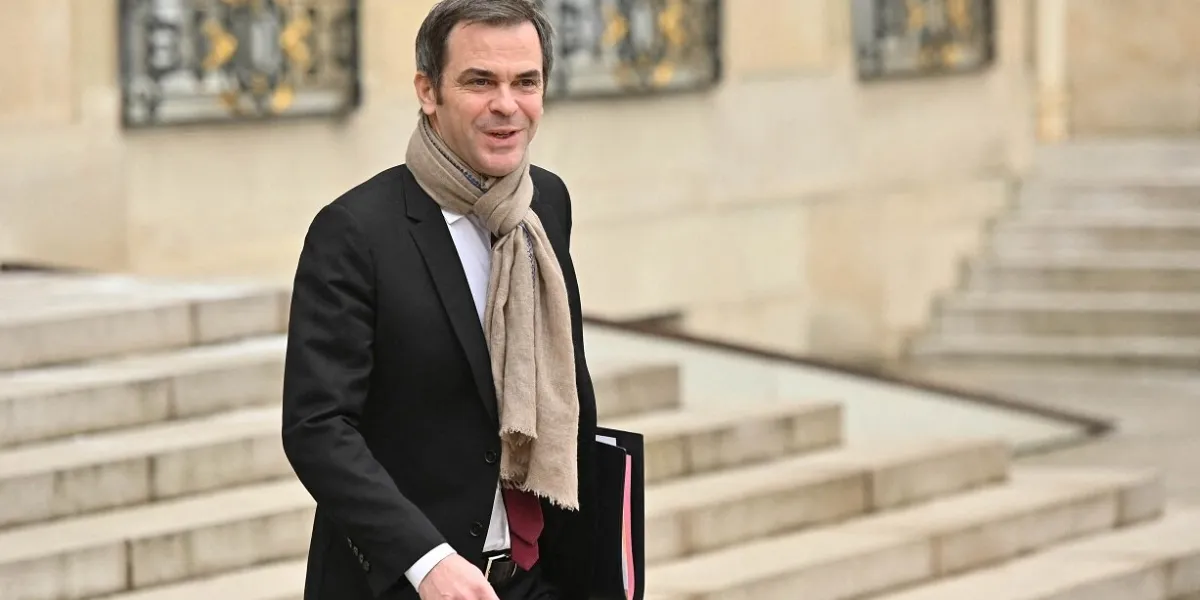 olivier veran, minister delegate to the prime minister, in charge of democratic renewal, government spokesperson during the council of ministers at the elysee palace on january 23, 2023 photo by tomas stevens abacapresscom , 839415 019 paris france