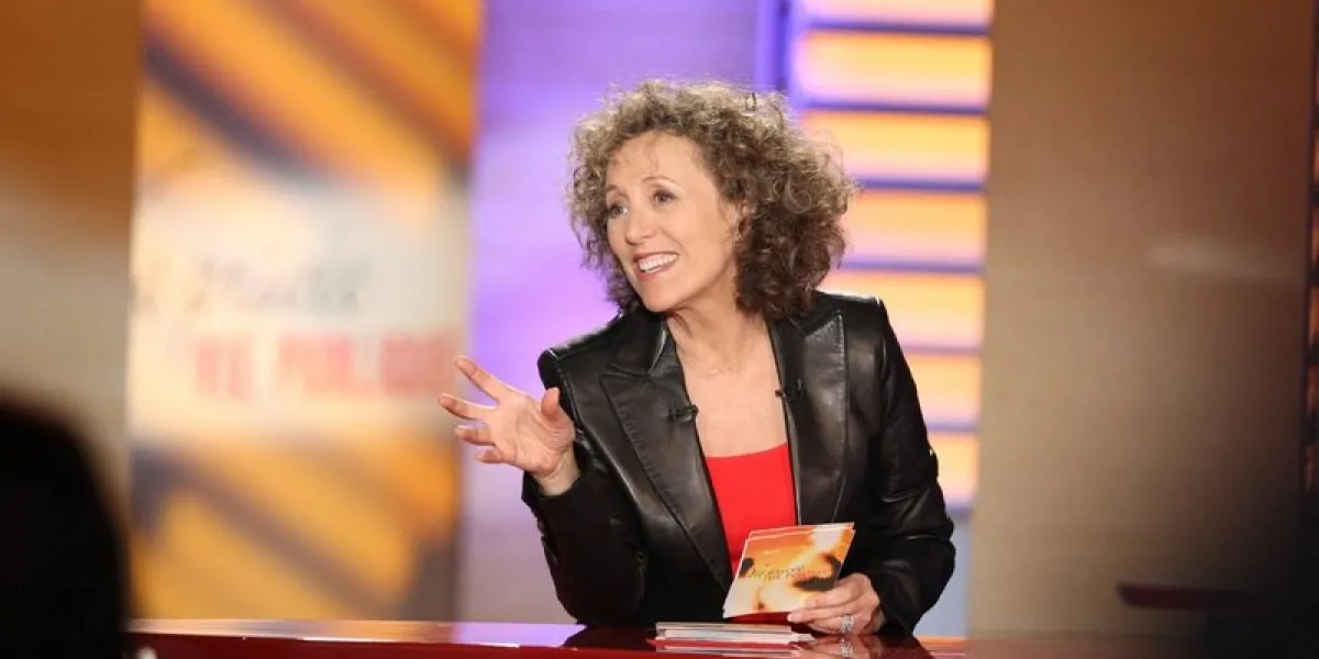 mireille dumas lors de l'enregistrement de l'emission vie privee, vie publique a paris, france, le 21 janvier 2008 photo max colin abacapresscom , 694015 034 paris france