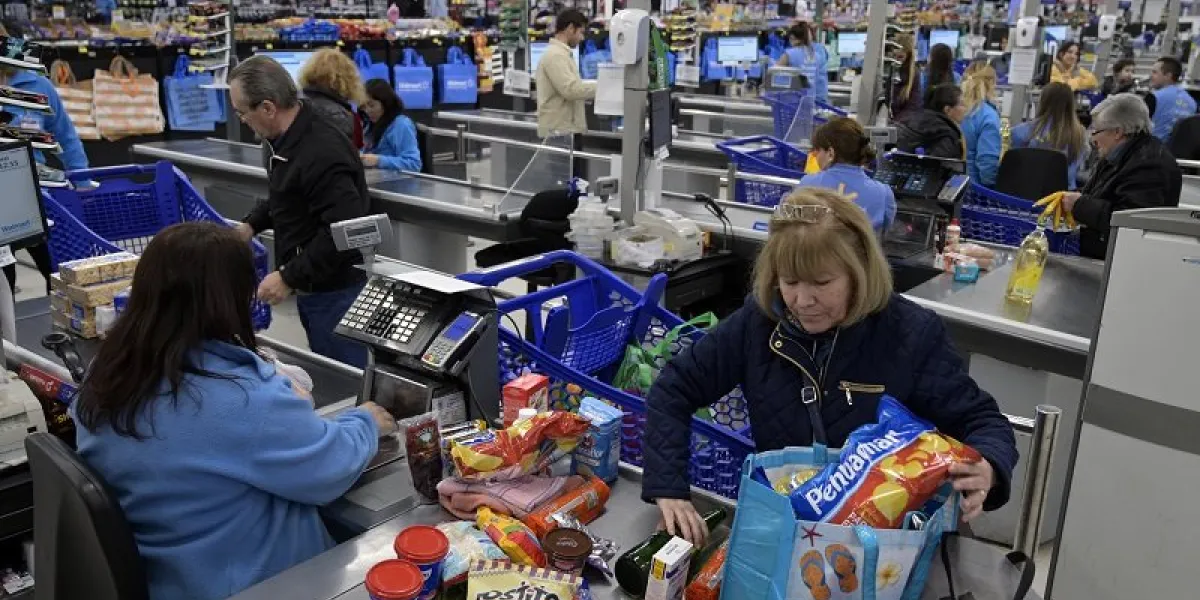 argentina economy inflation taxes