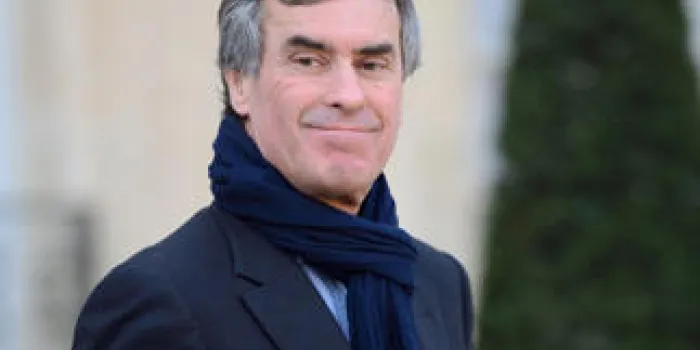 jerome cahuzac quitte le palais d'elysée après la réunion hebdomadaire du cabinet le 12 décembre 2012 à paris afp photo eric feferberg