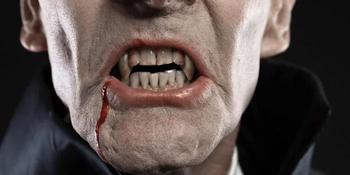 gros plan, de, dracula, à, noir, cape, projection, sien, effrayant, dents, vamp, crocs, studio, tiré, contre, noir