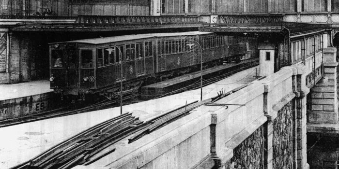 photo non datée du métro parisien (photo by afp)