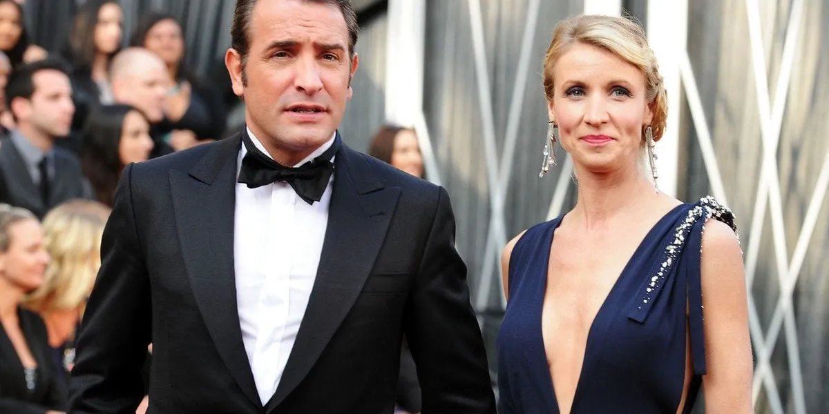 hollywood, ca - february 26  actor jean dujardin (l) and actress alexandra lamy arrive at the 84th annual academy awards held at the hollywood & highland center on february 26, 2012 in hollywood, california  jason merritt getty images afp