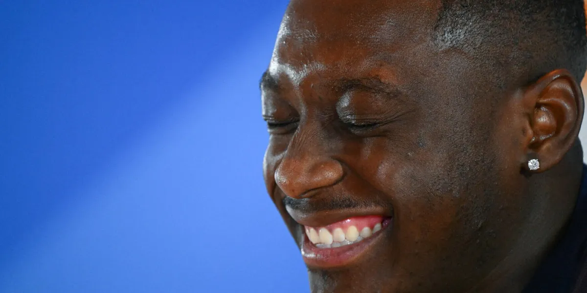 randal kolo muani (france) lors de la conférence de presse de l'équipe nationale française au home deluxe arena le 7 juillet 2024 à paderborn, allemagne photo by anthony dibon icon sport abacapresscom