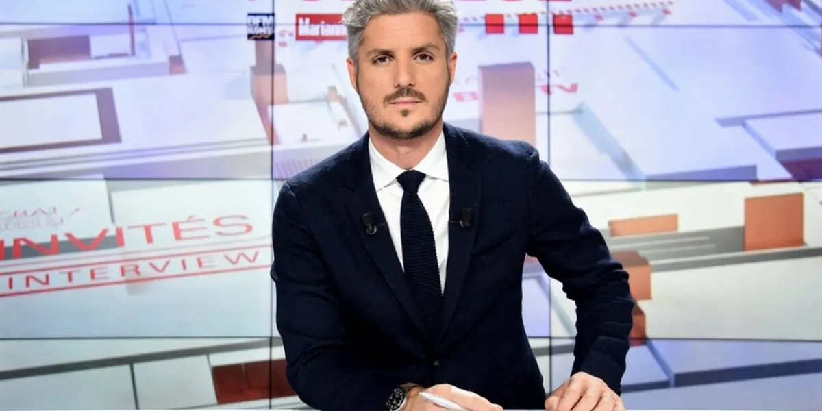 le journaliste jean-baptiste boursier sur le plateau de bfm politique le 31 octobre 2021 à paris, france photo par alain apaydin abacapresscom