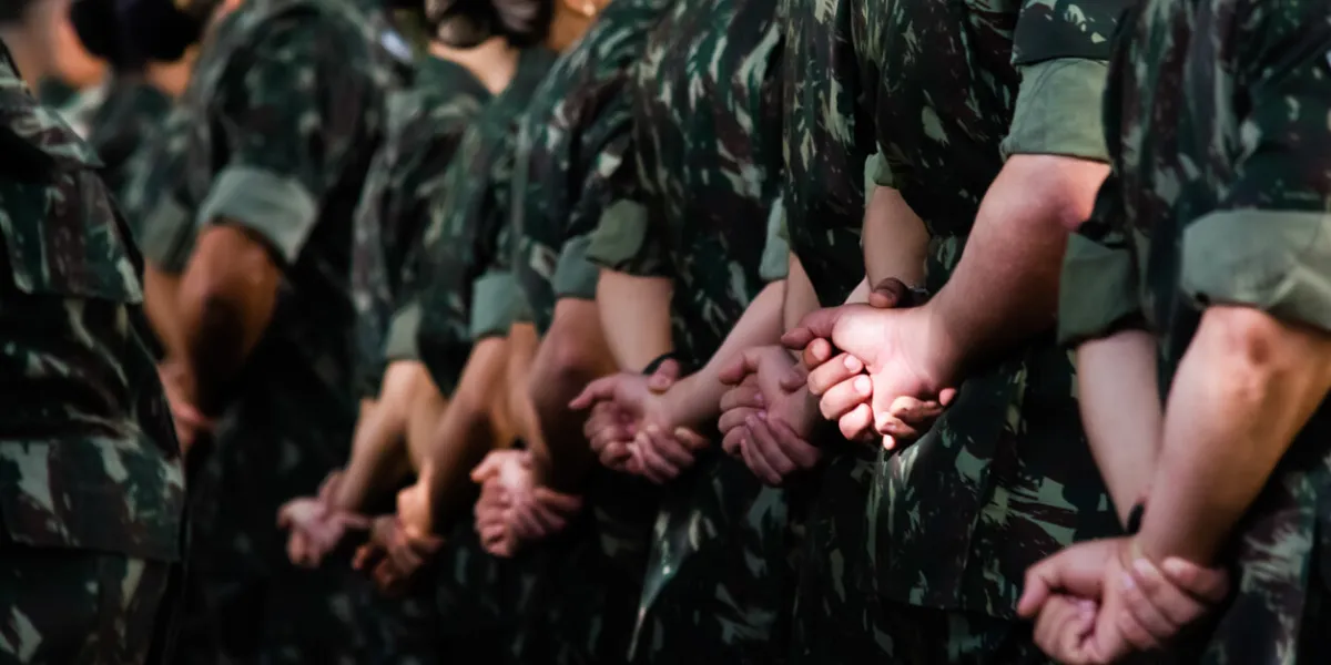 salvador, bahia, brazil - september 7, 2016  brazilian army soldiers during military parade in celebration of brazil independence in the city of salvador, bahia