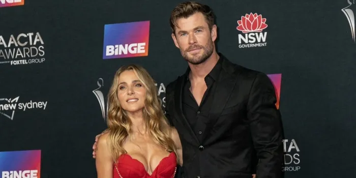 chris hemsworth and elsa pataky on red carpet for 2022 aacta awards in sydney, australia on december 7, 2022 photo by allison voight splash news abacapresscom , 834471 001 sydney australia australie