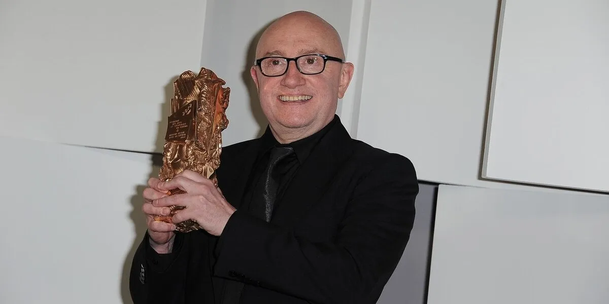 michel blanc pose lors du photocall de la 37e cérémonie des césar du cinéma qui s'est tenue au théâtre du chatelet à paris, france, le 24 février 2012 photo par nicolas briquet abacapresscom