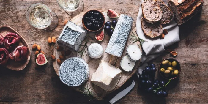 goat cheese platter from france