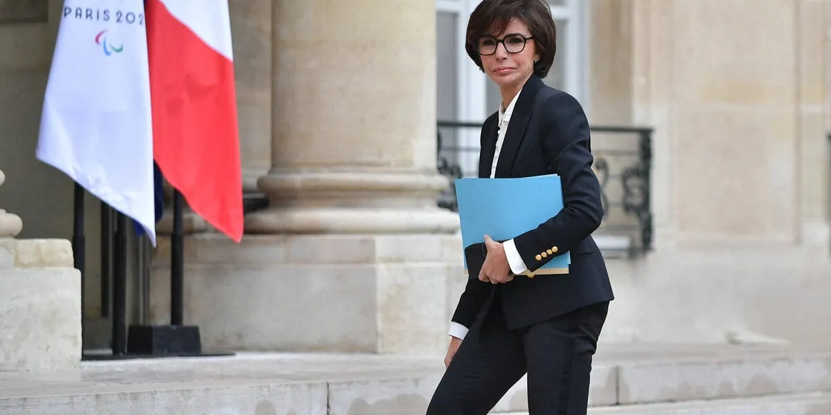 la ministre française de la culture rachida dati arrive au palais de l'elysée pour le conseil des ministres à paris, le 12 janvier 2024 photo by firas abdullah abacapresscom