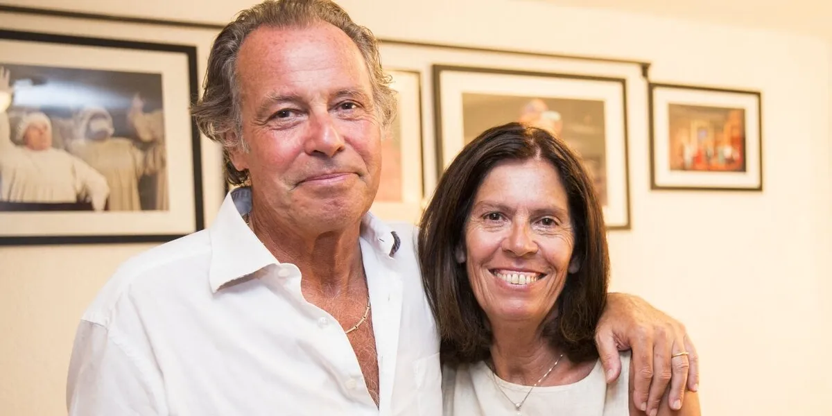 michel leeb et sa femme béatrice lors du 29e festival de ramatuelle, à ramatuelle, dans le sud de la france, le 5 août 2013 photo by cyril bruneau abacapresscom