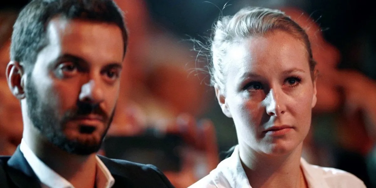 french far-right politician marion marechal (r) and her partner italian far-right politician vincenzo sofo attend the convention de la droite in paris on september 28, 2019 (photo by sameer al-doumy   afp)