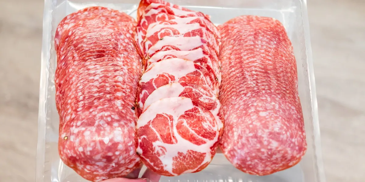salami slices with uncured sopressata, coppa and genoa salami with no nitrites on plastic tray with red meat pork