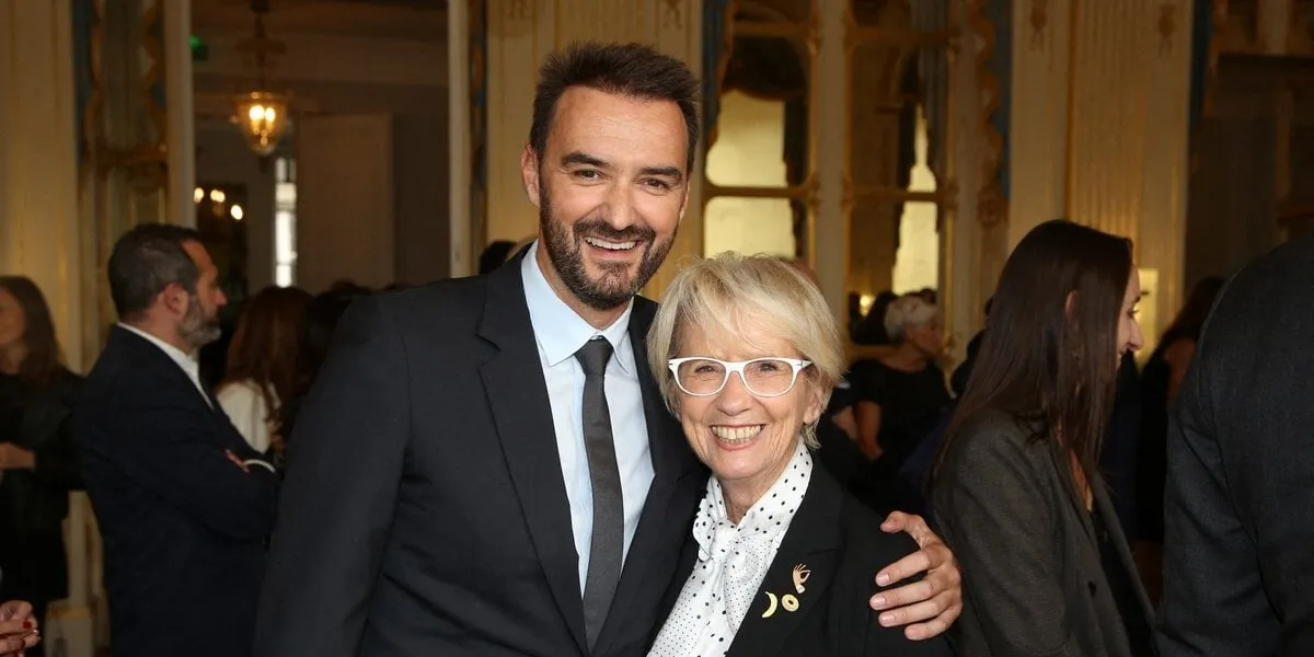 cyril lignac et mercotte assistant à la cérémonie où pierre herme devient 'commandeur des arts et des lettres' et david sinapian devient 'chevalier des arts et des lettres', à paris, france, le 23 septembre 2019 photo by jerome domine abacapresscom