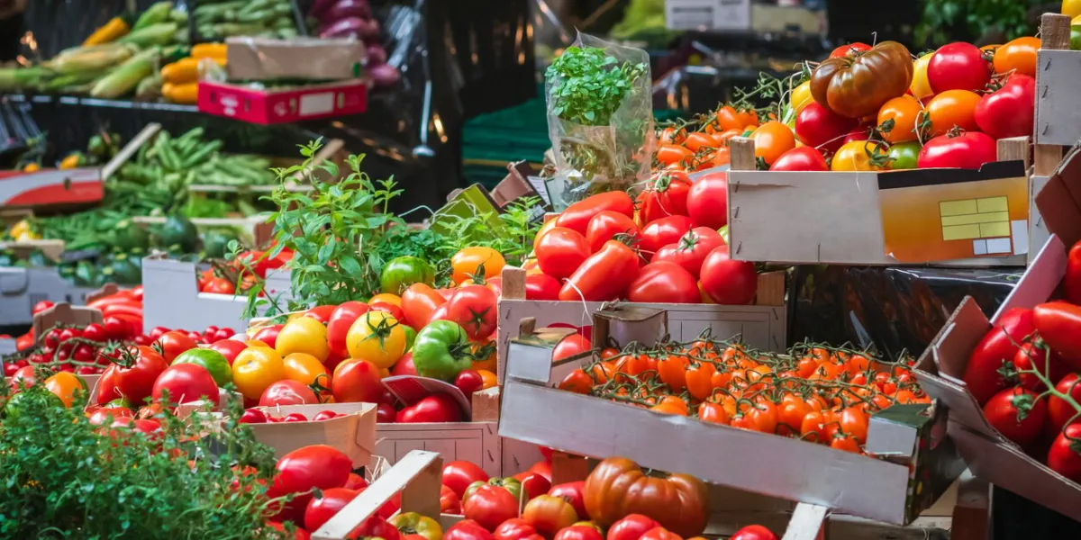 fresh tomato varieties on display for sale in borough market, london, england