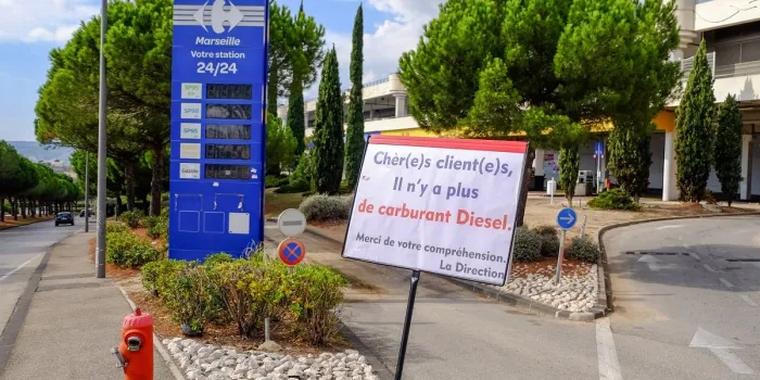 fuel shortage - marseille
