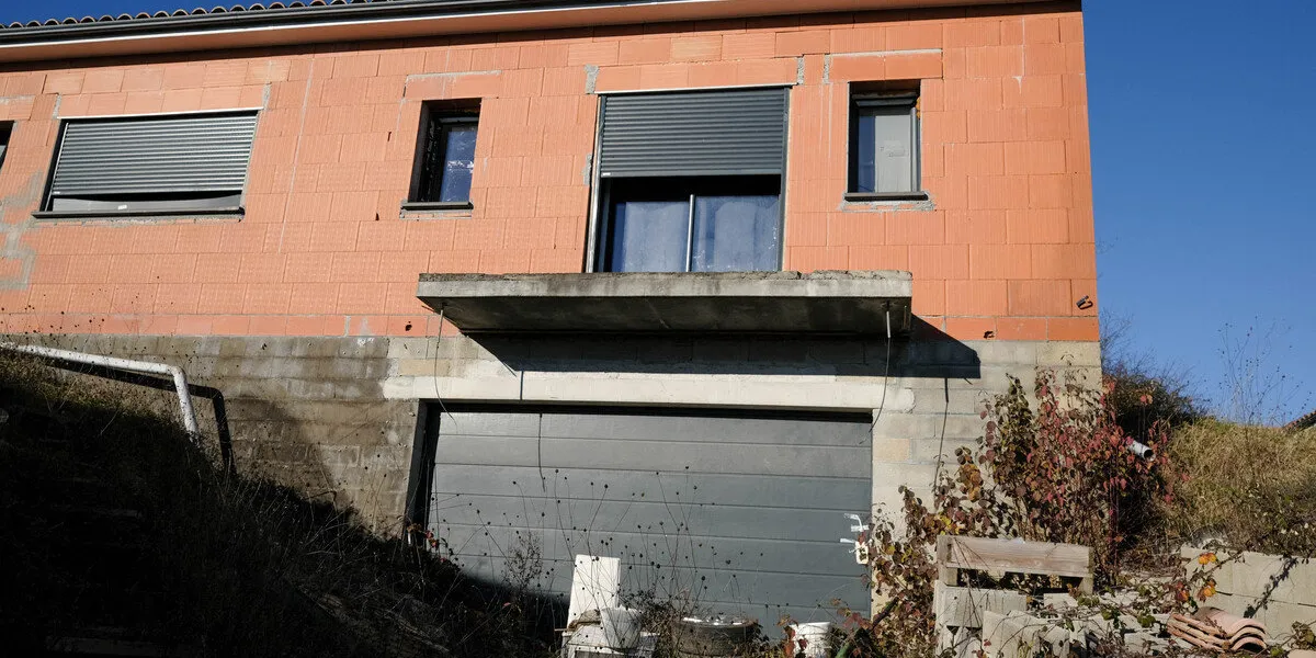 march in homage to delphine jubillar in cagnac-les-mines