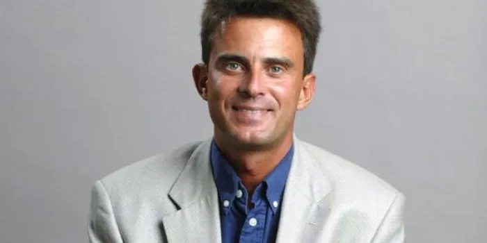 portrait du secrétaire national du parti socialiste chargé de la coordination et de l'organisation, pris le 29 août 2003 à la rochelle, lors de l'université d'été du ps afp photo jean-pierre muller   afp photo   jean-pierre muller