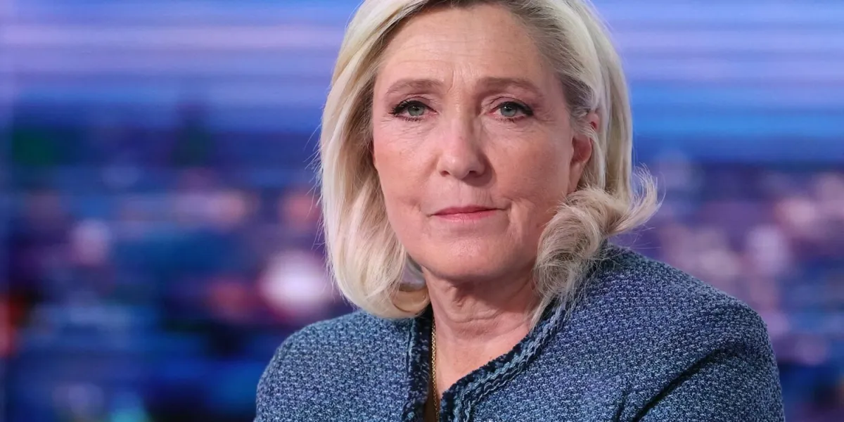 marine le pen interviewed on tf1 channel - boulogne